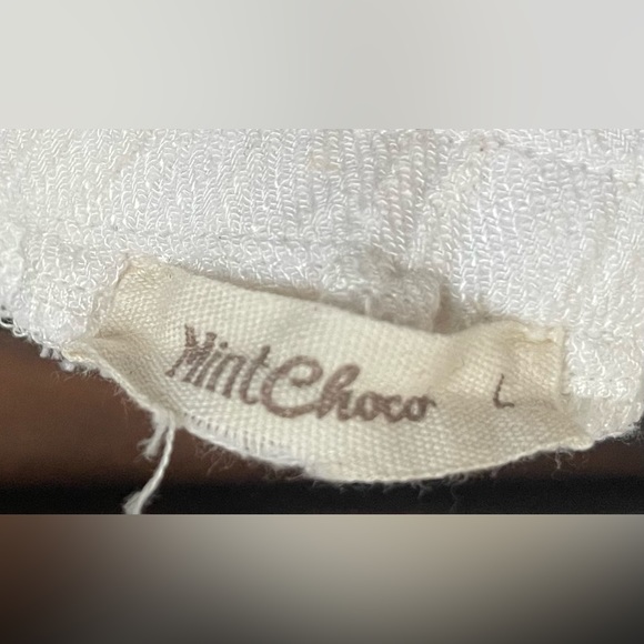 Beautiful Mid Dress Tri-Color. - Picture 10 of 10